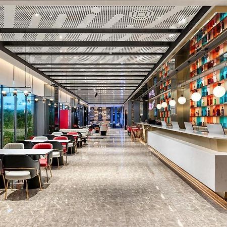 Ibis Dongguan Dongcheng Hotel Buitenkant foto