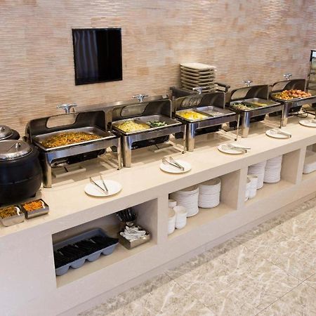 Ibis Dongguan Dongcheng Hotel Buitenkant foto