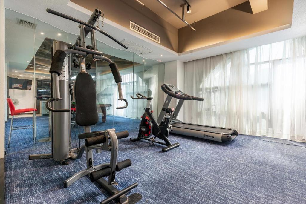 Ibis Dongguan Dongcheng Hotel Buitenkant foto