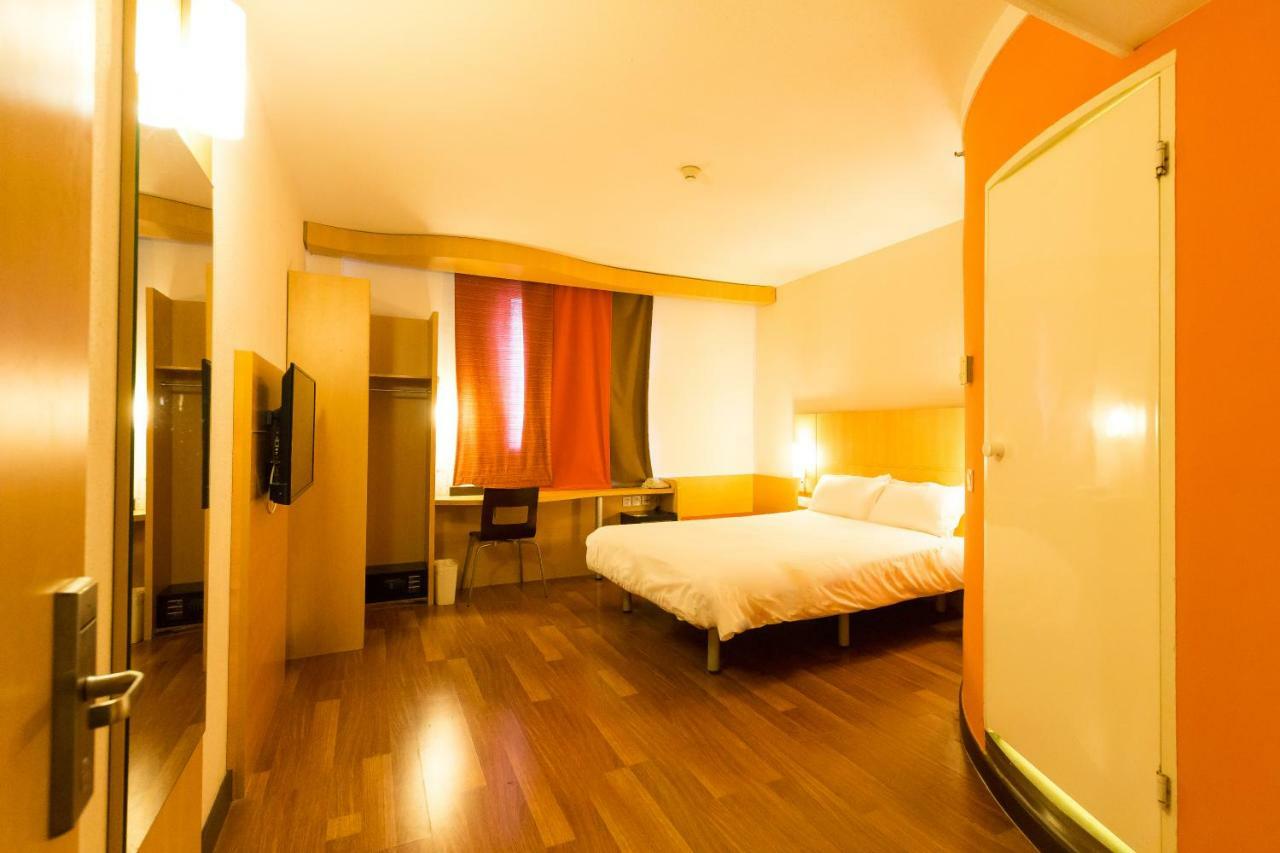 Ibis Dongguan Dongcheng Hotel Buitenkant foto